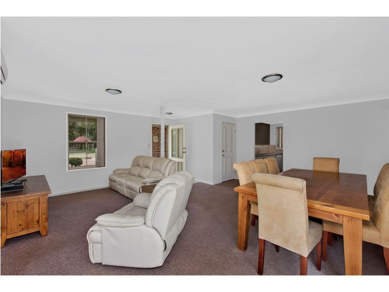 2 The Sheiling, Mardi NSW 2259