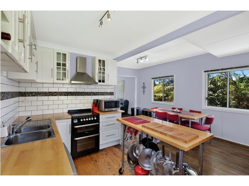 28 Minnamurra Road, Gorokan NSW 2263