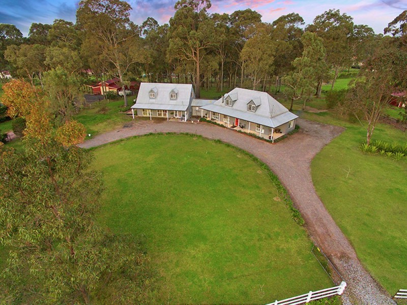 17 Burlington Avenue, Jilliby NSW 2259