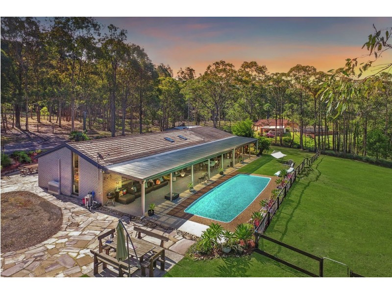 39 Treelands Drive, Jilliby NSW 2259