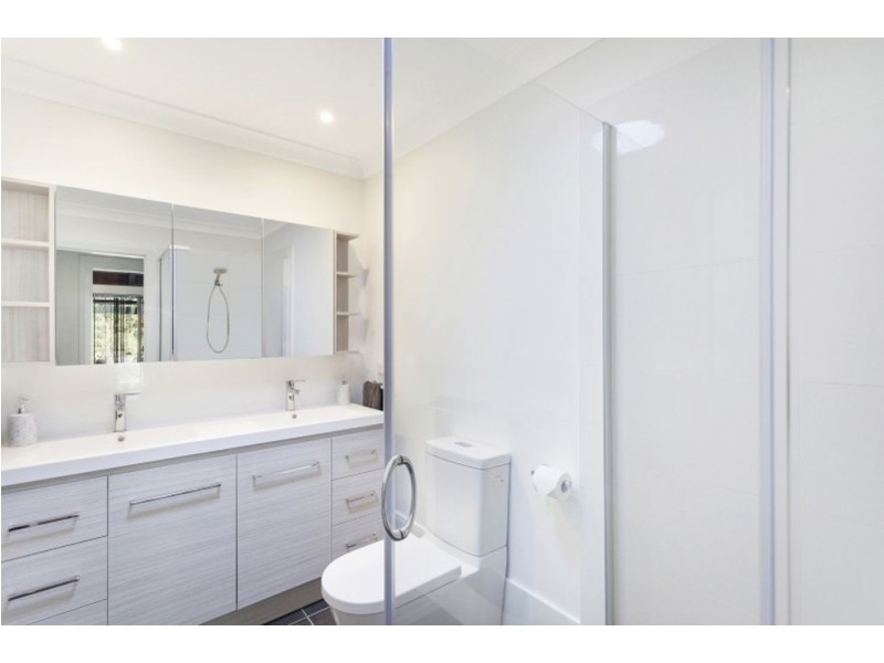 39 Treelands Drive, Jilliby NSW 2259