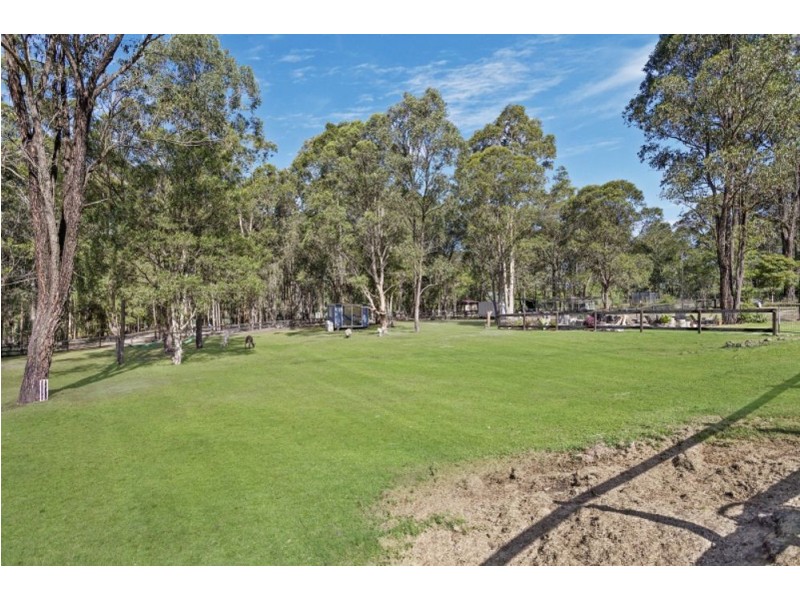 39 Treelands Drive, Jilliby NSW 2259