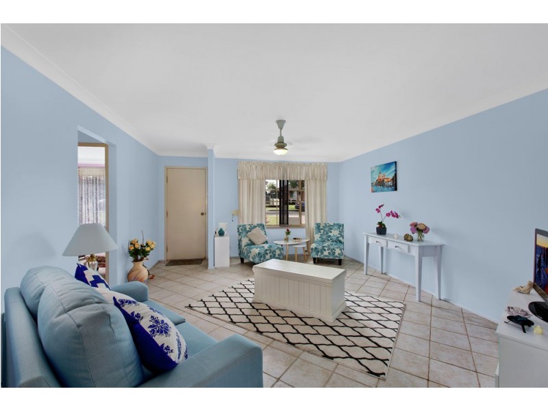 20 Scenic Circle, Budgewoi NSW 2262