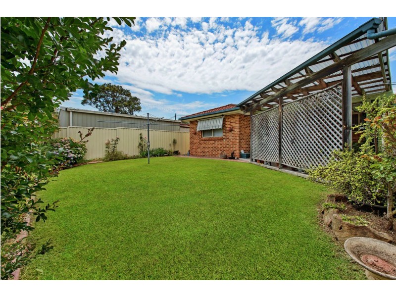 20 Scenic Circle, Budgewoi NSW 2262