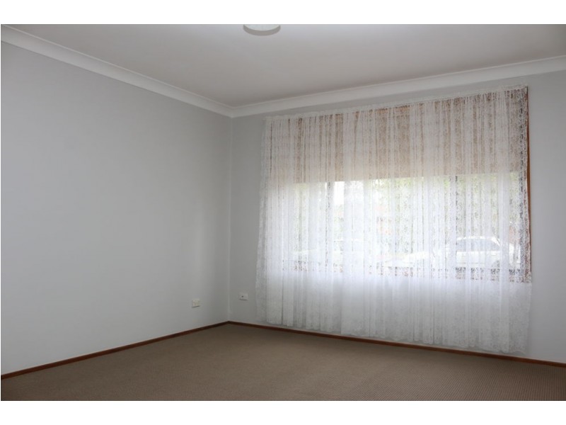 8 Canberry Close, Buff Point NSW 2262