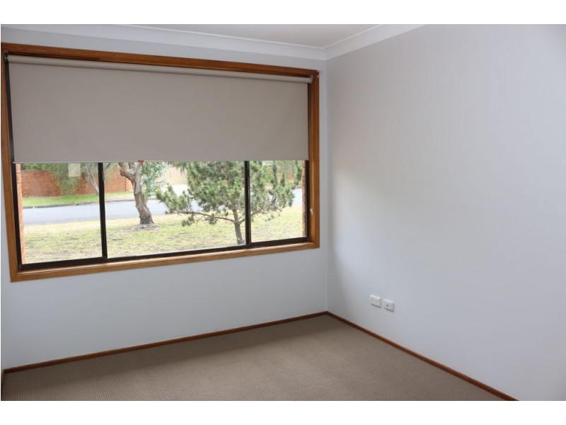 8 Canberry Close, Buff Point NSW 2262