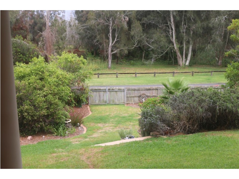 55 Lakeside Parade, The Entrance NSW 2261