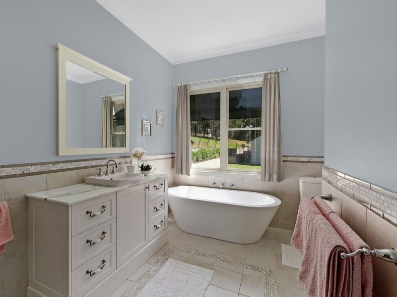 242 Jilliby Road, Jilliby NSW 2259