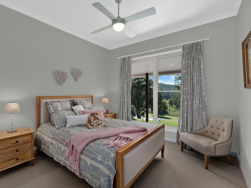 242 Jilliby Road, Jilliby NSW 2259