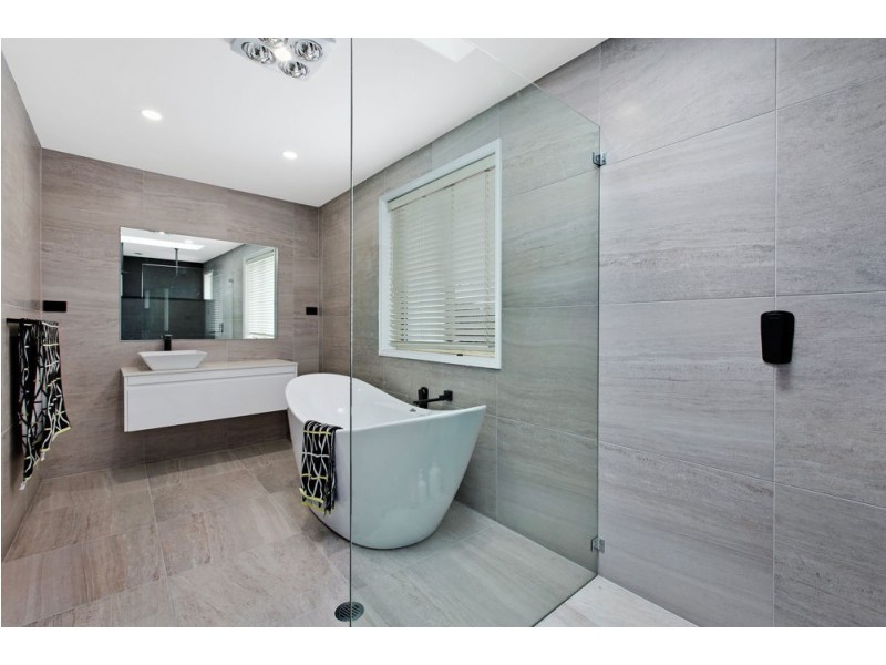 145 Bruce Crescent, Warnervale NSW 2259