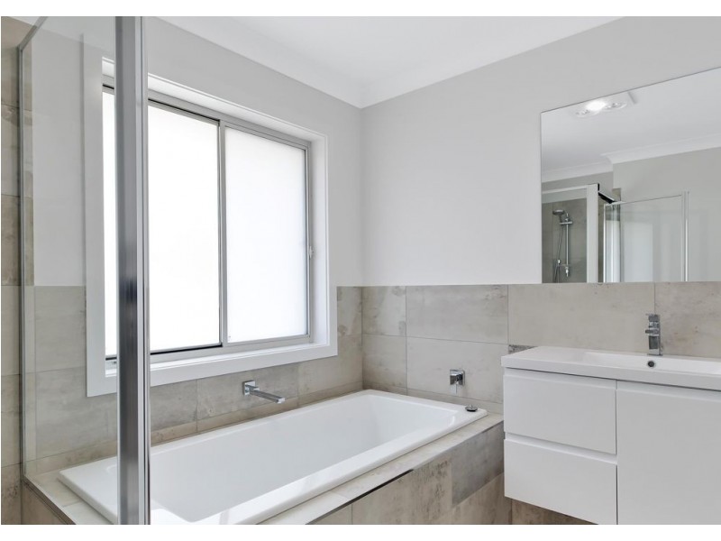 Unit 1/23a Aldenham Road, Warnervale NSW 2259