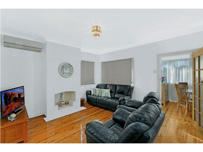 26 Fravent Street, Toukley NSW 2263