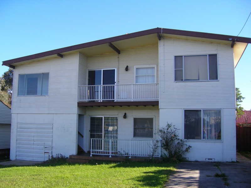 30 Balmoral Drive, Gorokan NSW 2263