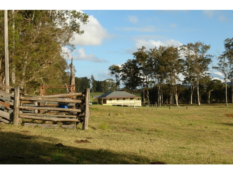 742 Smiths Road, Jilliby NSW 2259