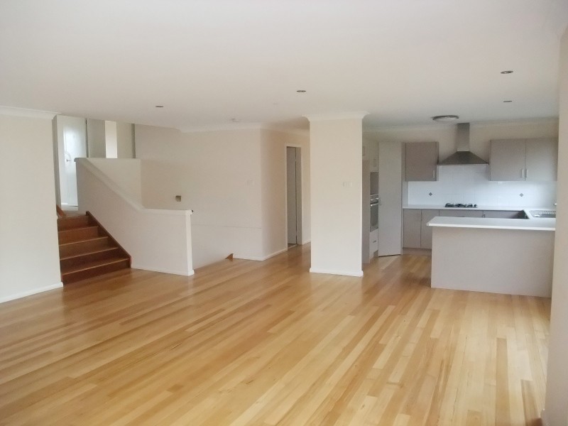 7 Wallum Crescent, Woongarrah NSW 2259