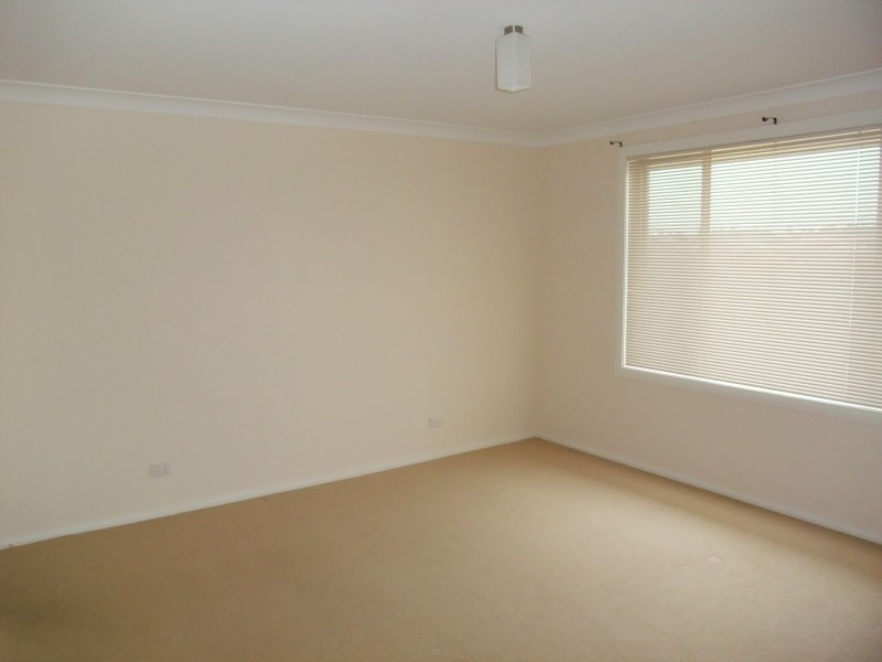 7 Wallum Crescent, Woongarrah NSW 2259