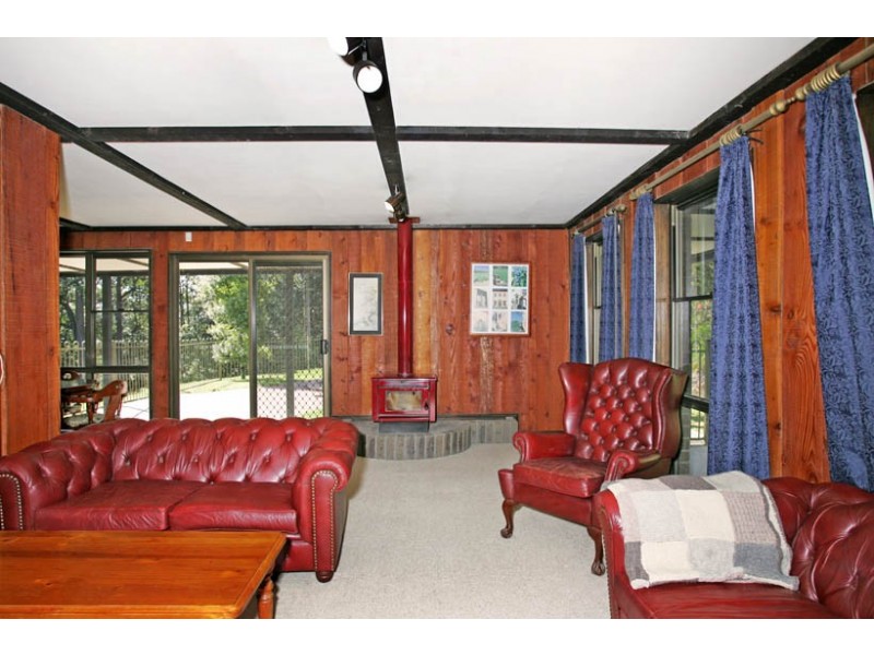 240 Brush Road, Ourimbah NSW 2258