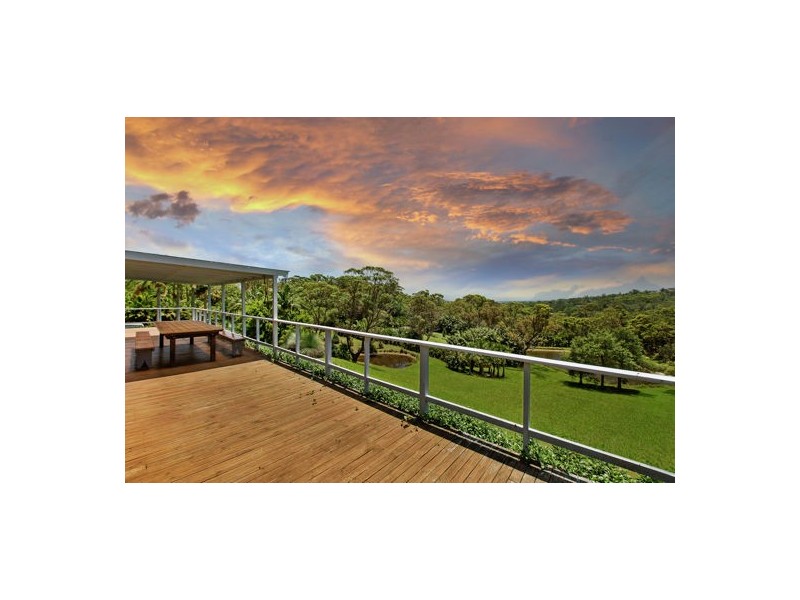 32 Whalans Road, Forresters Beach NSW 2260