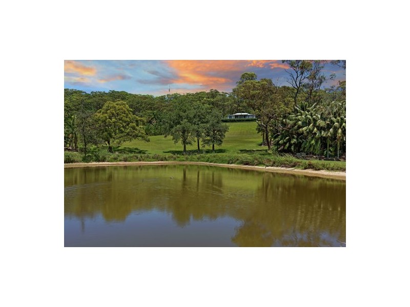 32 Whalans Road, Forresters Beach NSW 2260