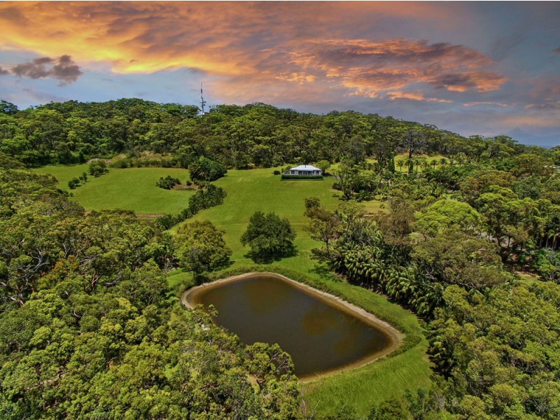 32 Whalans Road, Forresters Beach NSW 2260