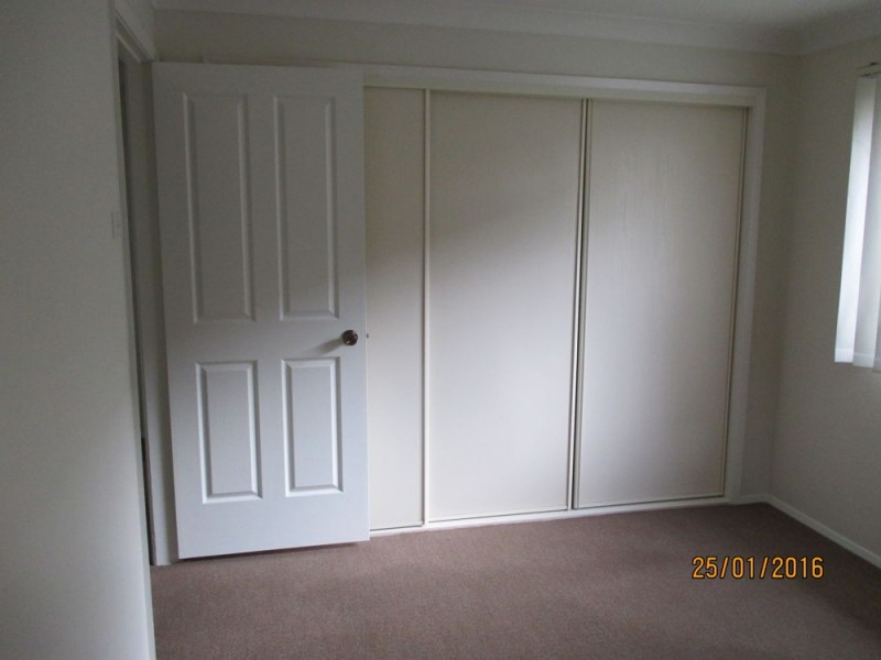 90 Charmhaven Avenue, Charmhaven NSW 2263