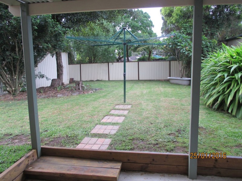 90 Charmhaven Avenue, Charmhaven NSW 2263