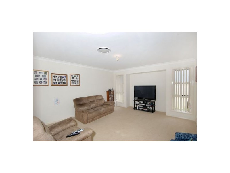 39 Piper Drive, Hamlyn Terrace NSW 2259