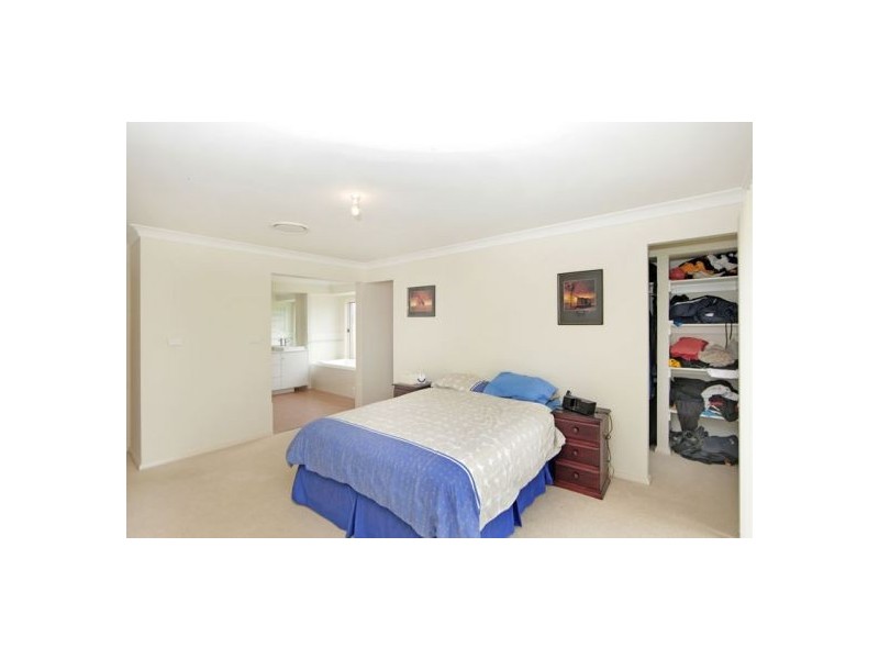 39 Piper Drive, Hamlyn Terrace NSW 2259