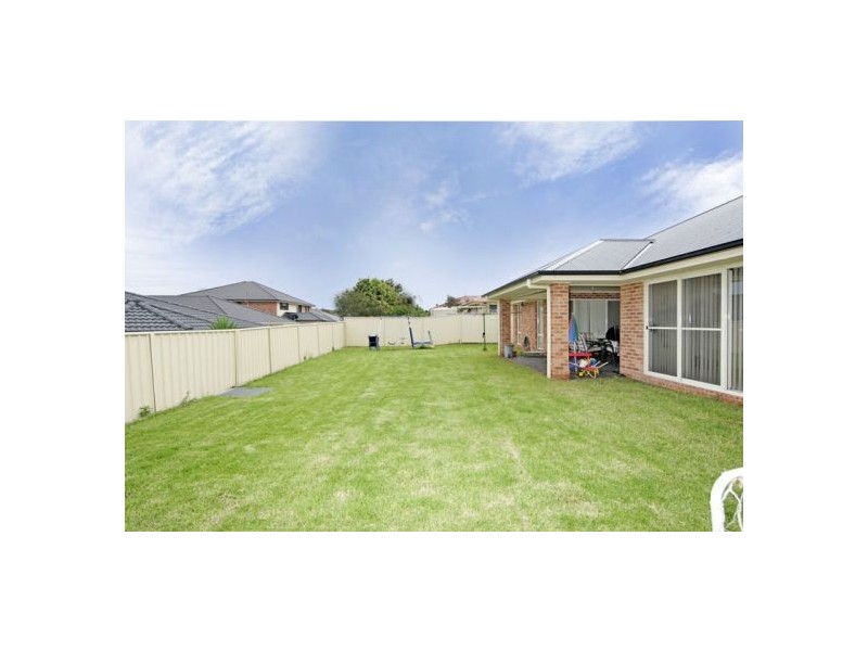 39 Piper Drive, Hamlyn Terrace NSW 2259