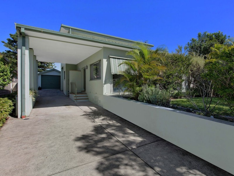 95 Tuggerawong Road, Wyongah NSW 2259