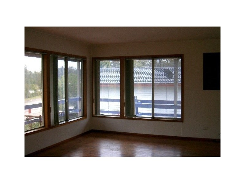 2/57 WOLSLEY Road, Tacoma NSW 2259