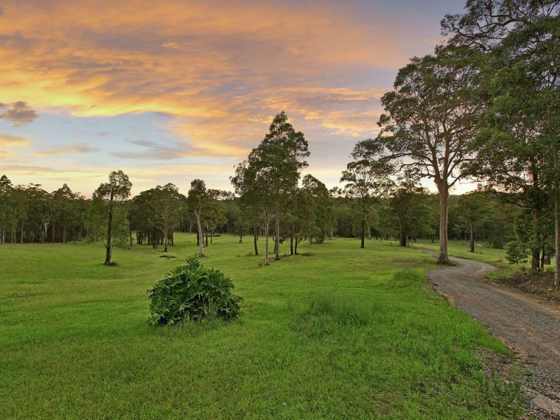 124 Bloomfield Road, Jilliby NSW 2259