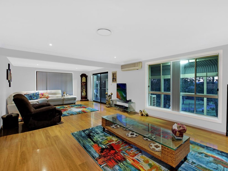 124 Bloomfield Road, Jilliby NSW 2259