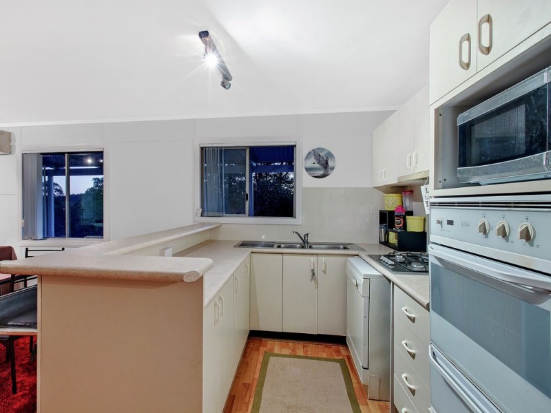 124 Bloomfield Road, Jilliby NSW 2259