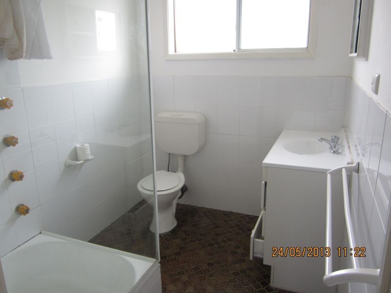 84 Evans Road, Toukley NSW 2263