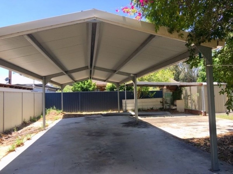 11 Howelston Road, Gorokan NSW 2263