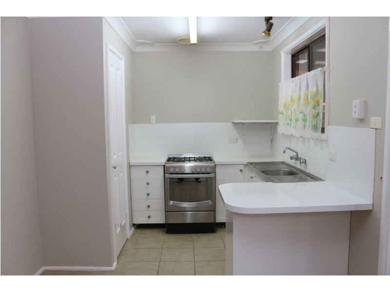 102 Westbrook Parade, Gorokan NSW 2263