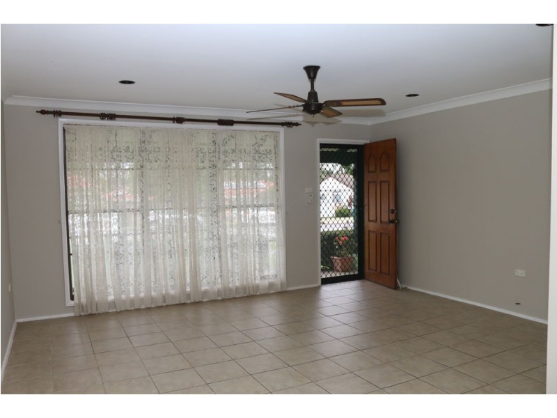 102 Westbrook Parade, Gorokan NSW 2263