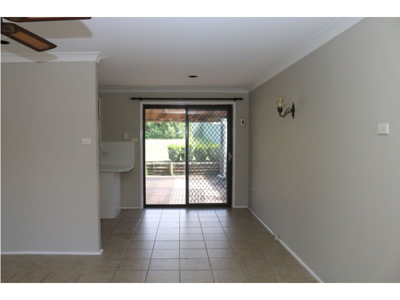 102 Westbrook Parade, Gorokan NSW 2263