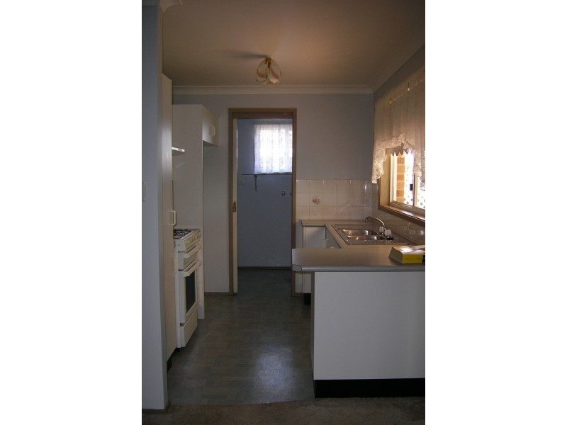 8 Crowe Street, Lake Haven NSW 2263