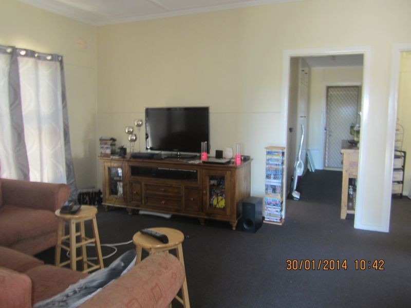 2 Brennon Road, Gorokan NSW 2263