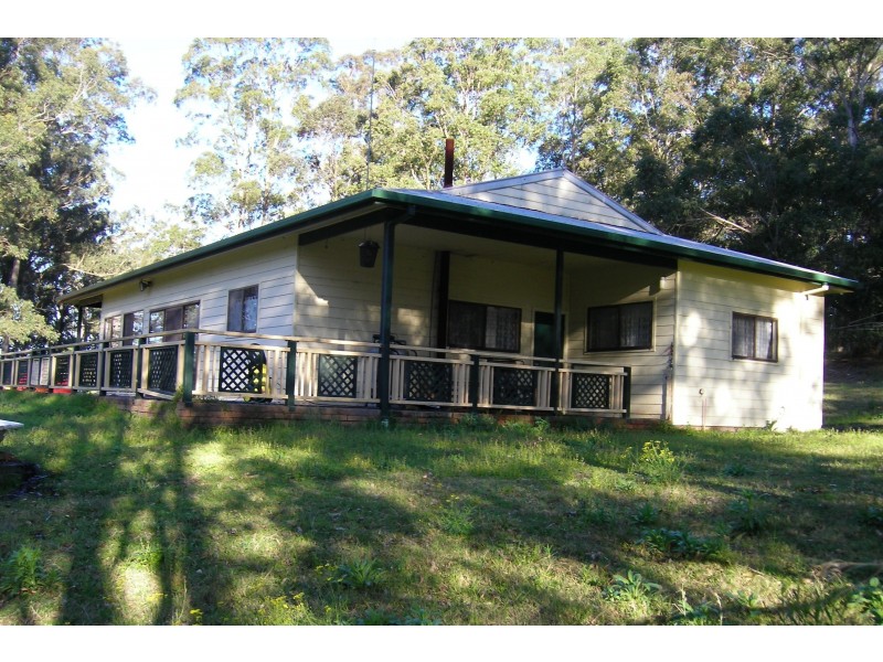 10 Whitemans Lane, Dooralong NSW 2259