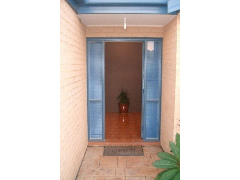 2 Hillcroft Street, Woongarrah NSW 2259