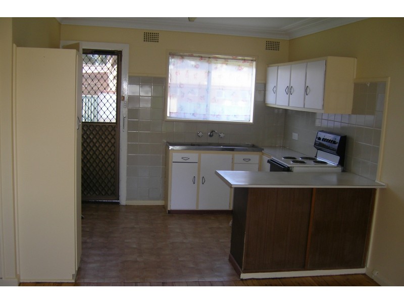 9 Mary Street, Gorokan NSW 2263