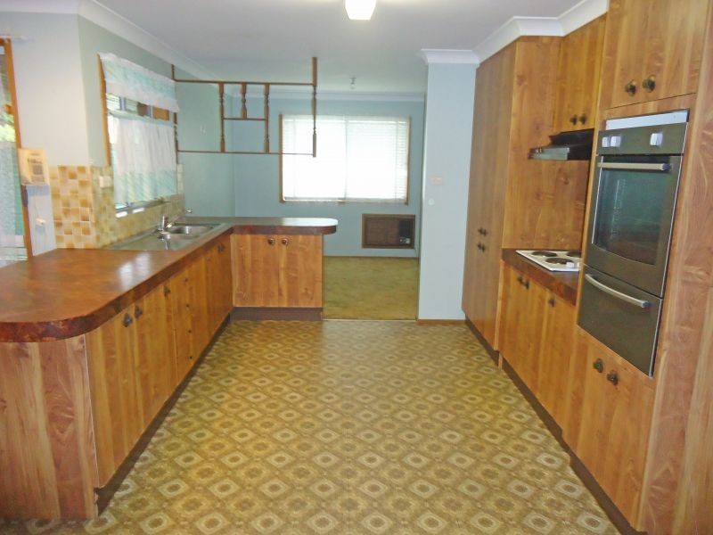 14 Rockleigh Street, Wyong NSW 2259