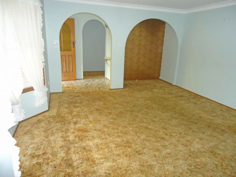 14 Rockleigh Street, Wyong NSW 2259