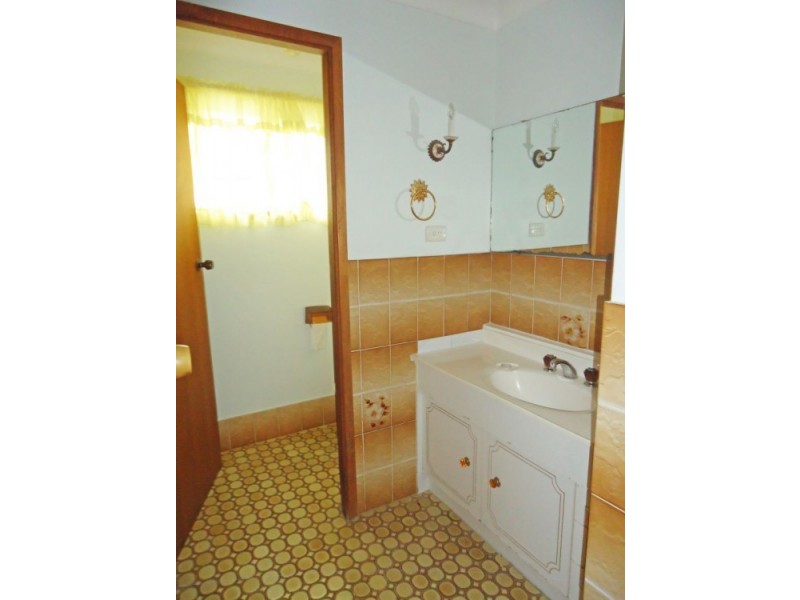 14 Rockleigh Street, Wyong NSW 2259