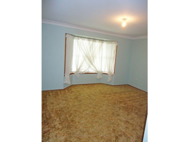 14 Rockleigh Street, Wyong NSW 2259