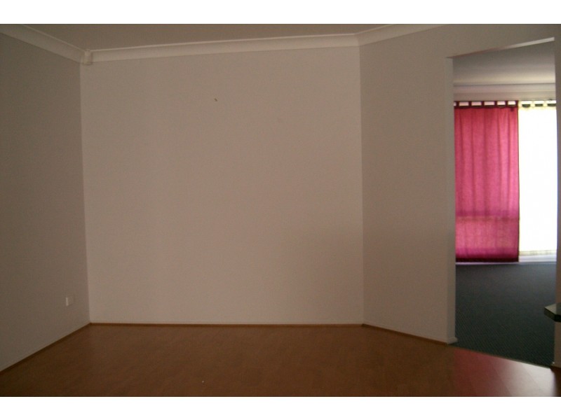 11 WATERHEN Close, Blue Haven NSW 2262