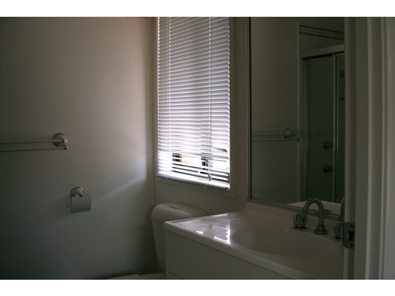 11 WATERHEN Close, Blue Haven NSW 2262